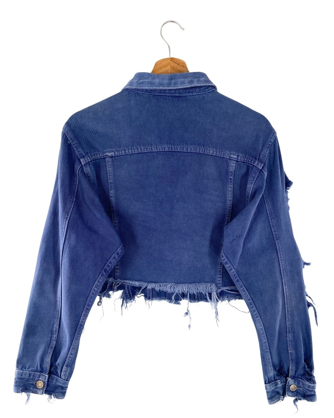 Chaqueta crop en denim