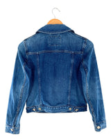 Chaqueta en denim rigido