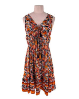 Vestido midi anudado con print