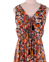 Vestido midi anudado con print