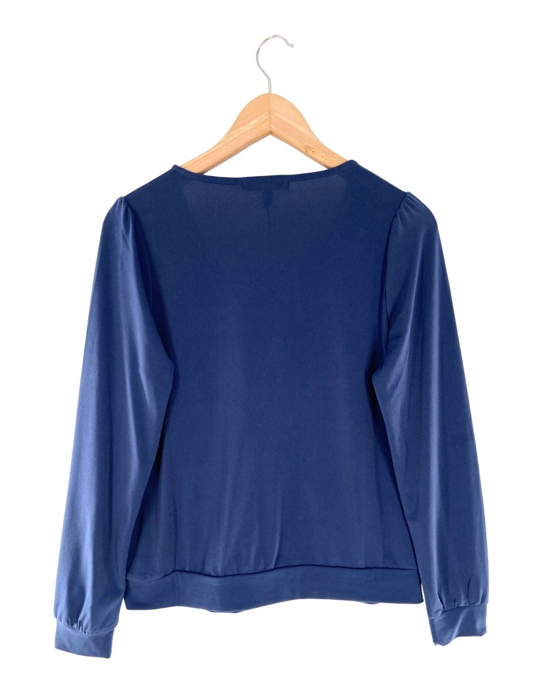 Blusa cruzada manga larga