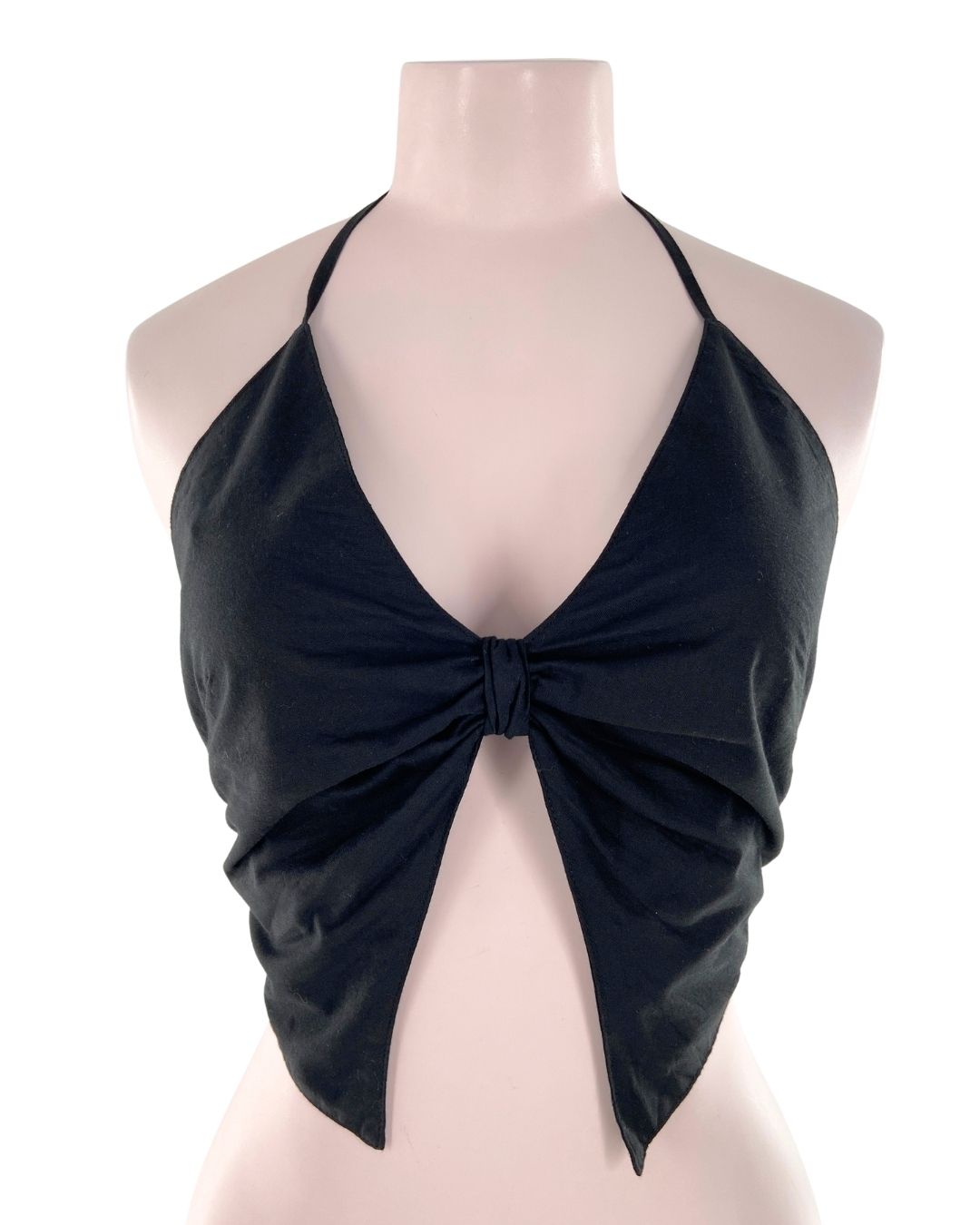 Blusa strapless anudada