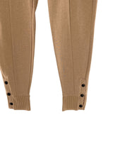 Jogger encauchado botones