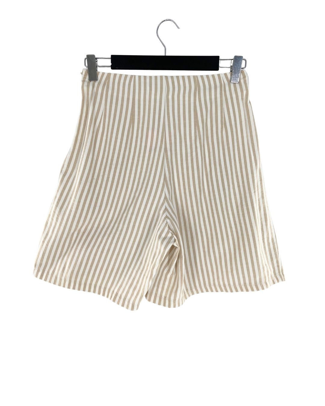 Short midi a rayas con lazo