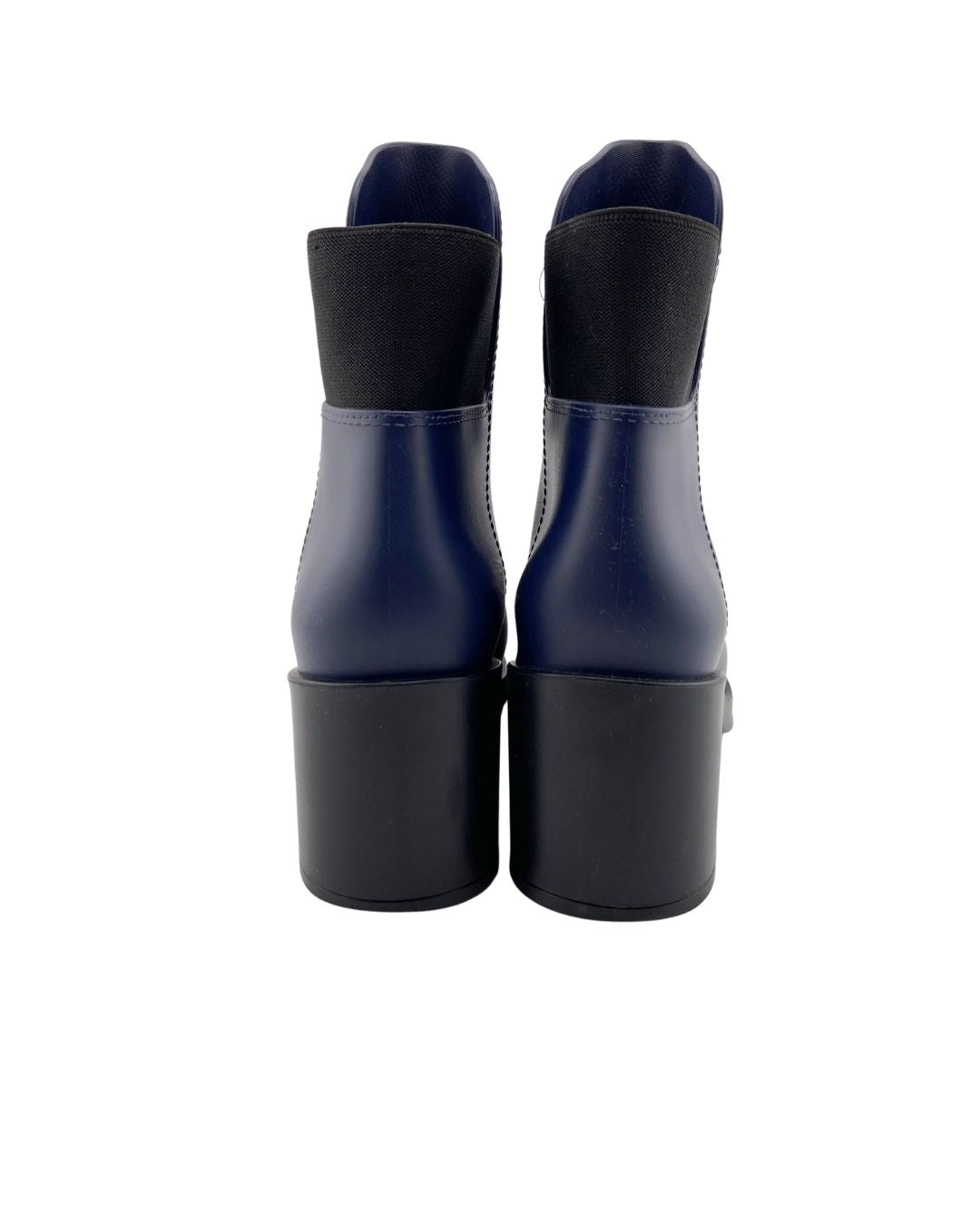 Botas tacon medio en PVC