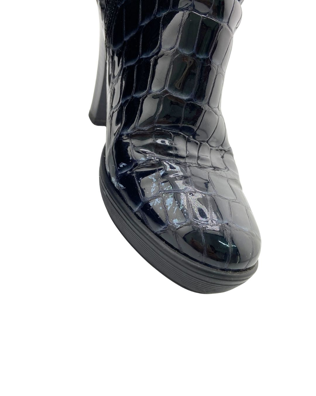 Botines en cuero con textura