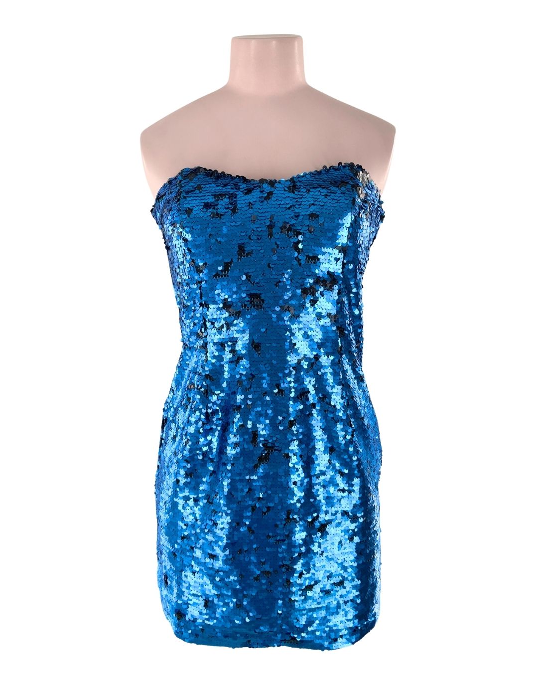 Vestido mini strapless