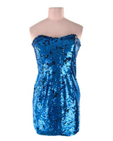 Vestido mini strapless