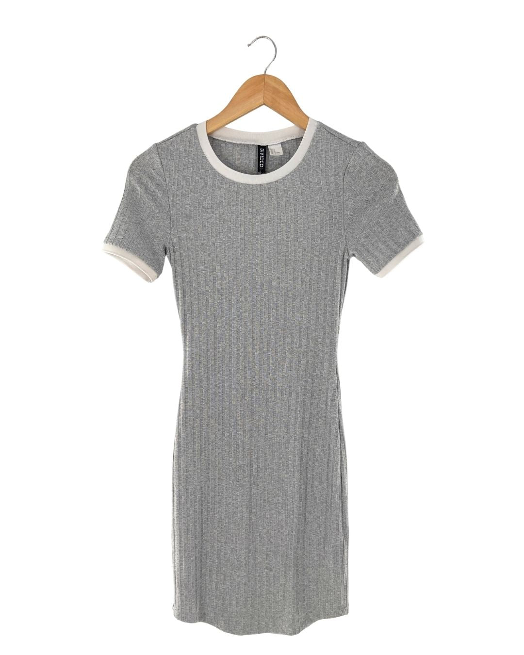 Vestido mini manga corta