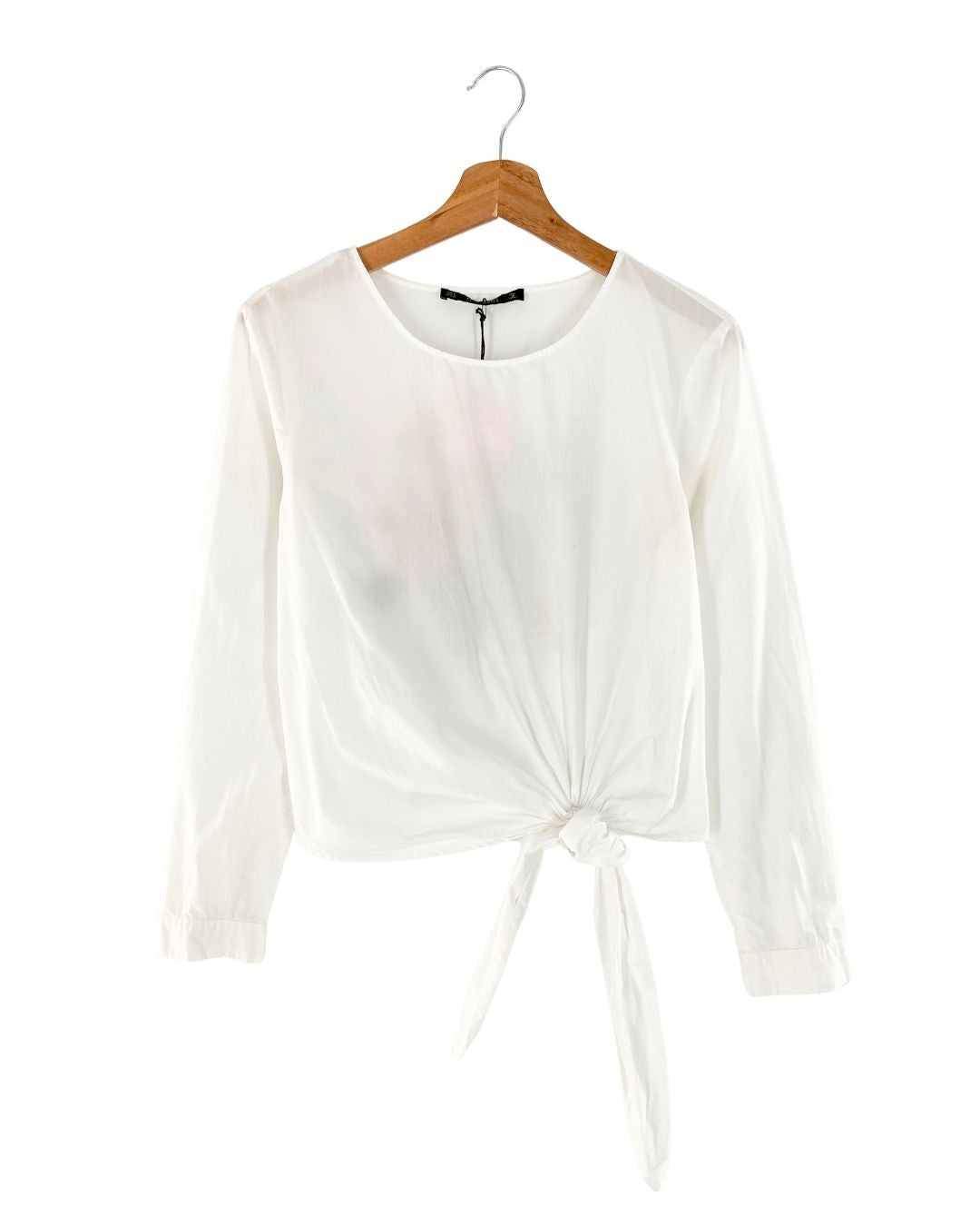 Blusa manga larga con bordado
