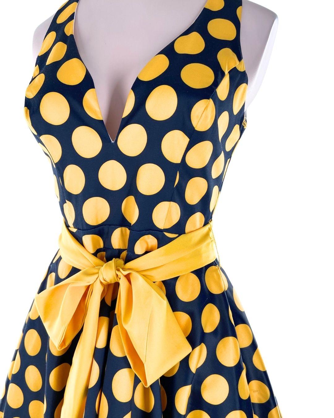 Vestido mini sleeveless amplio