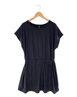 Vestido midi encauchado
