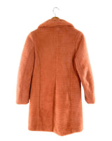 Abrigo afelpado abotonado