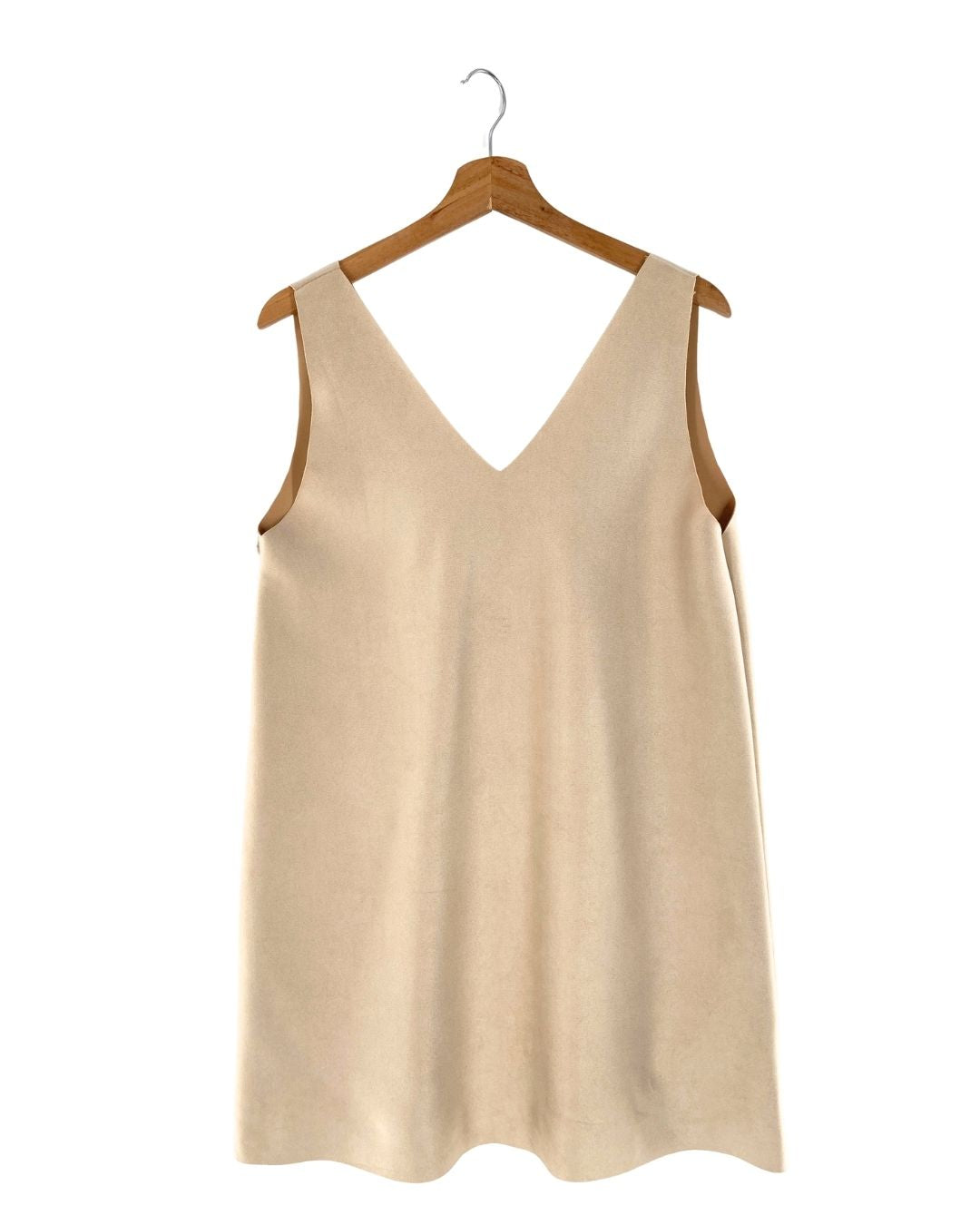 Vestido de tiras anchas