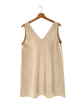 Vestido de tiras anchas