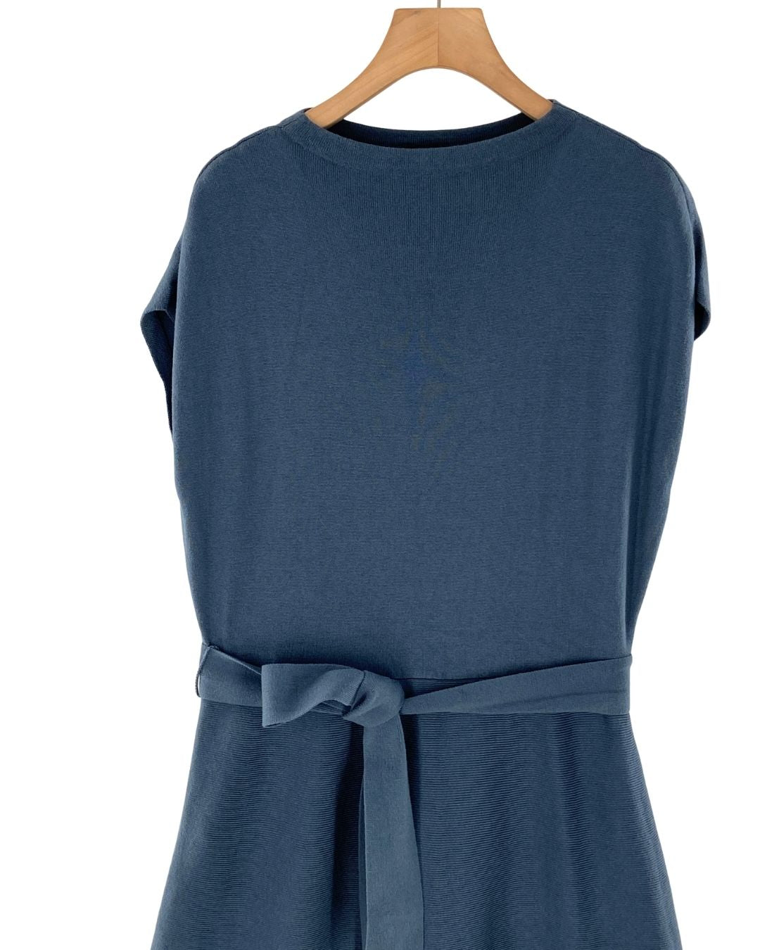 Vestido tejido falda amplia