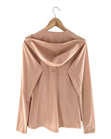 Chaqueta deportiva con capota