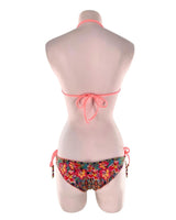Bikini anudado con mostacillas