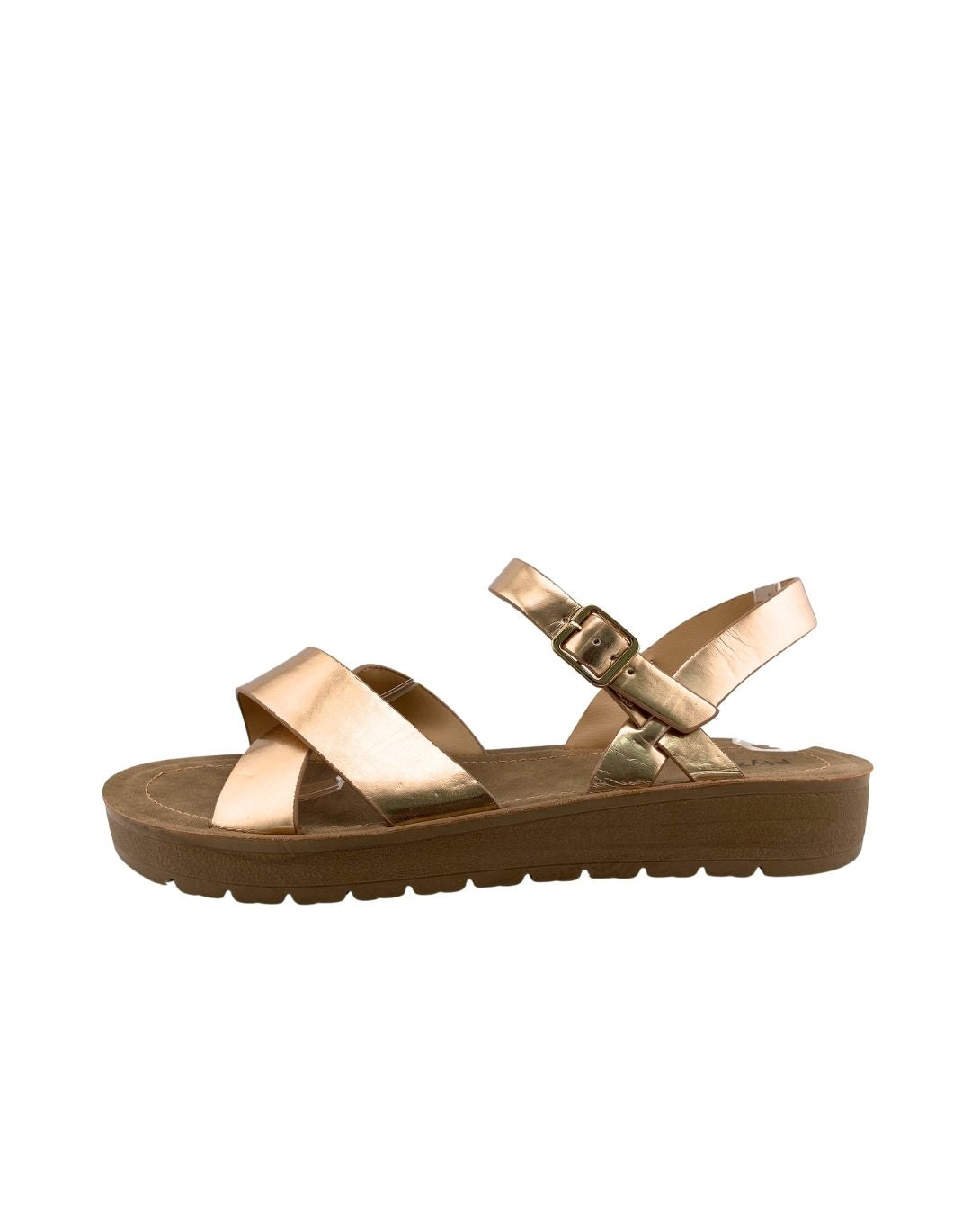 Sandalias con correas cruzadas
