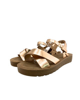 Sandalias ajustables