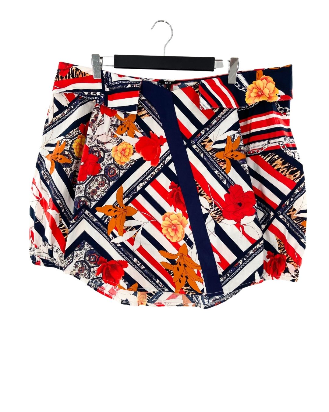 Blusa cuello amplio con print