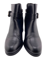 Botines con textura en talones