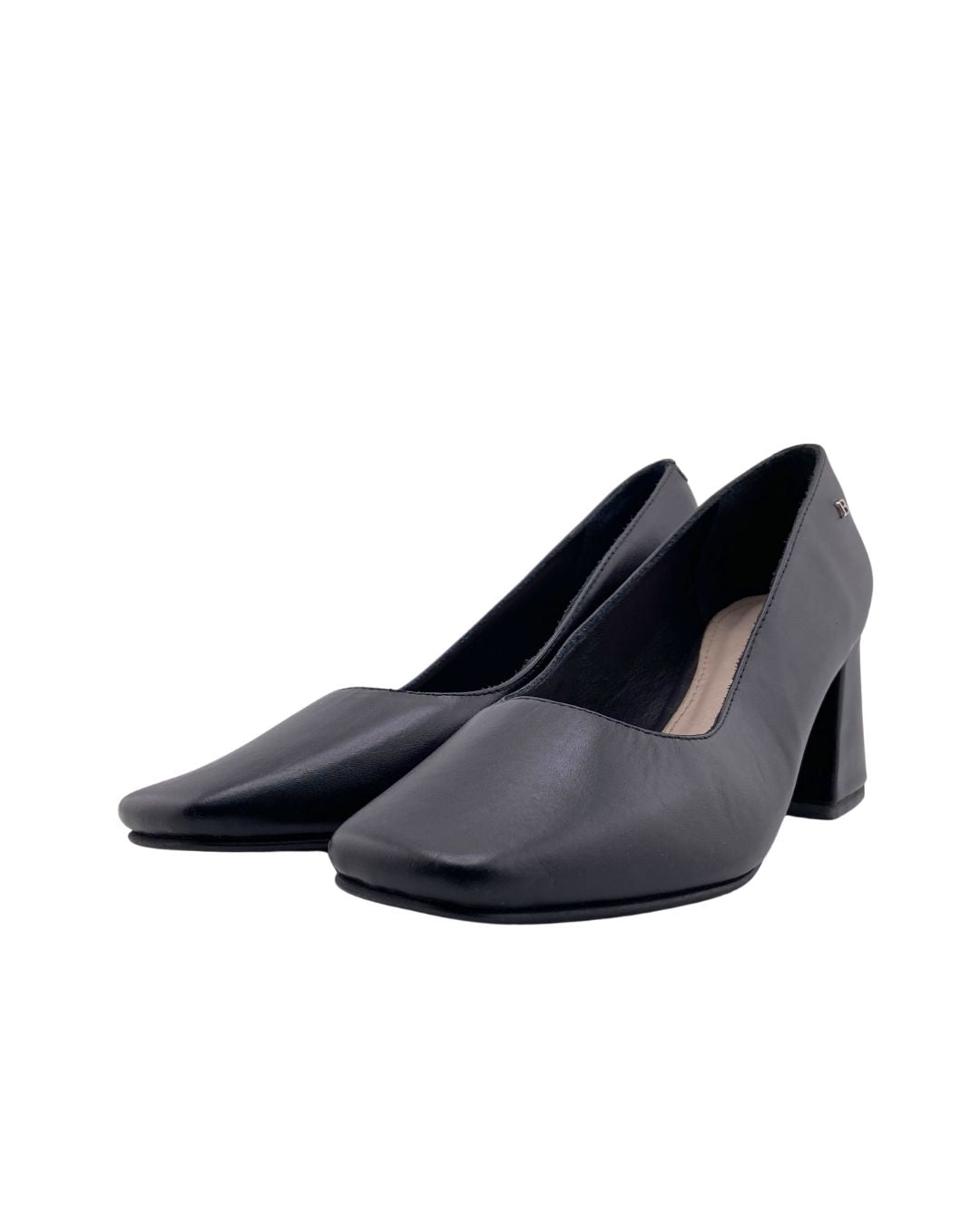 Stilettos tacon y  punta cuadra