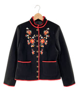 Chaqueta en paño bordada