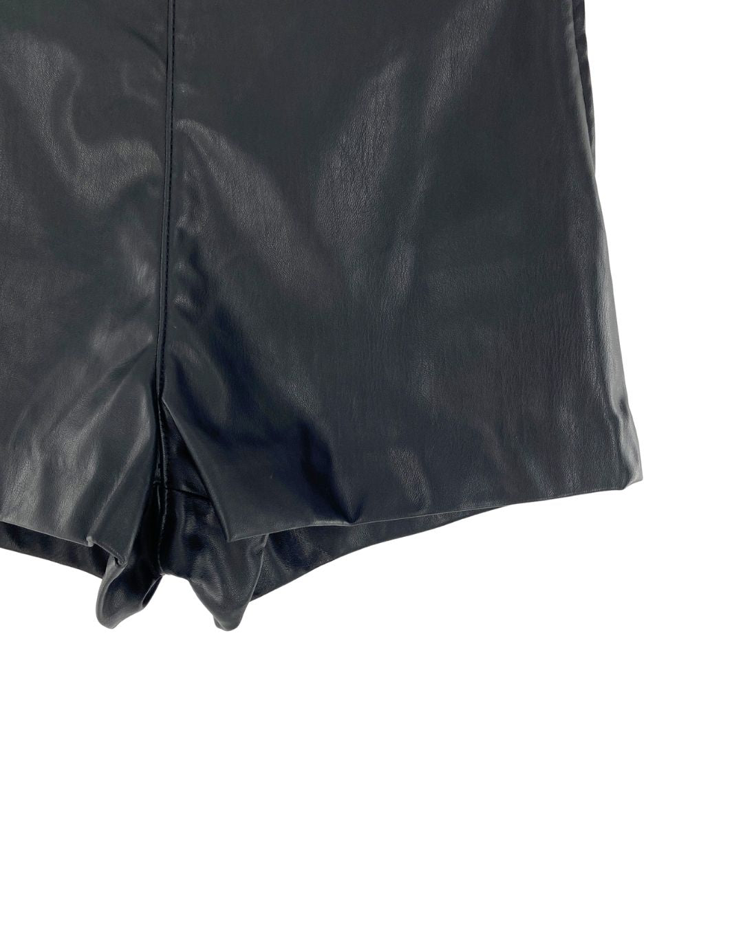 Short mini efecto piel