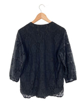 Blusa manga larga en blonda