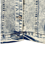 Chaqueta en denim acid wash