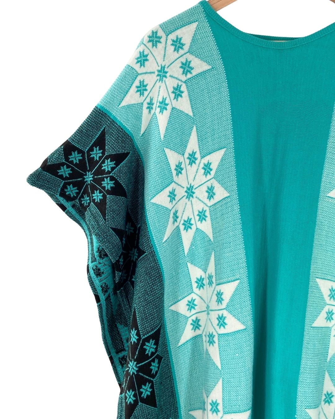 Capa tejida diseño estrellas