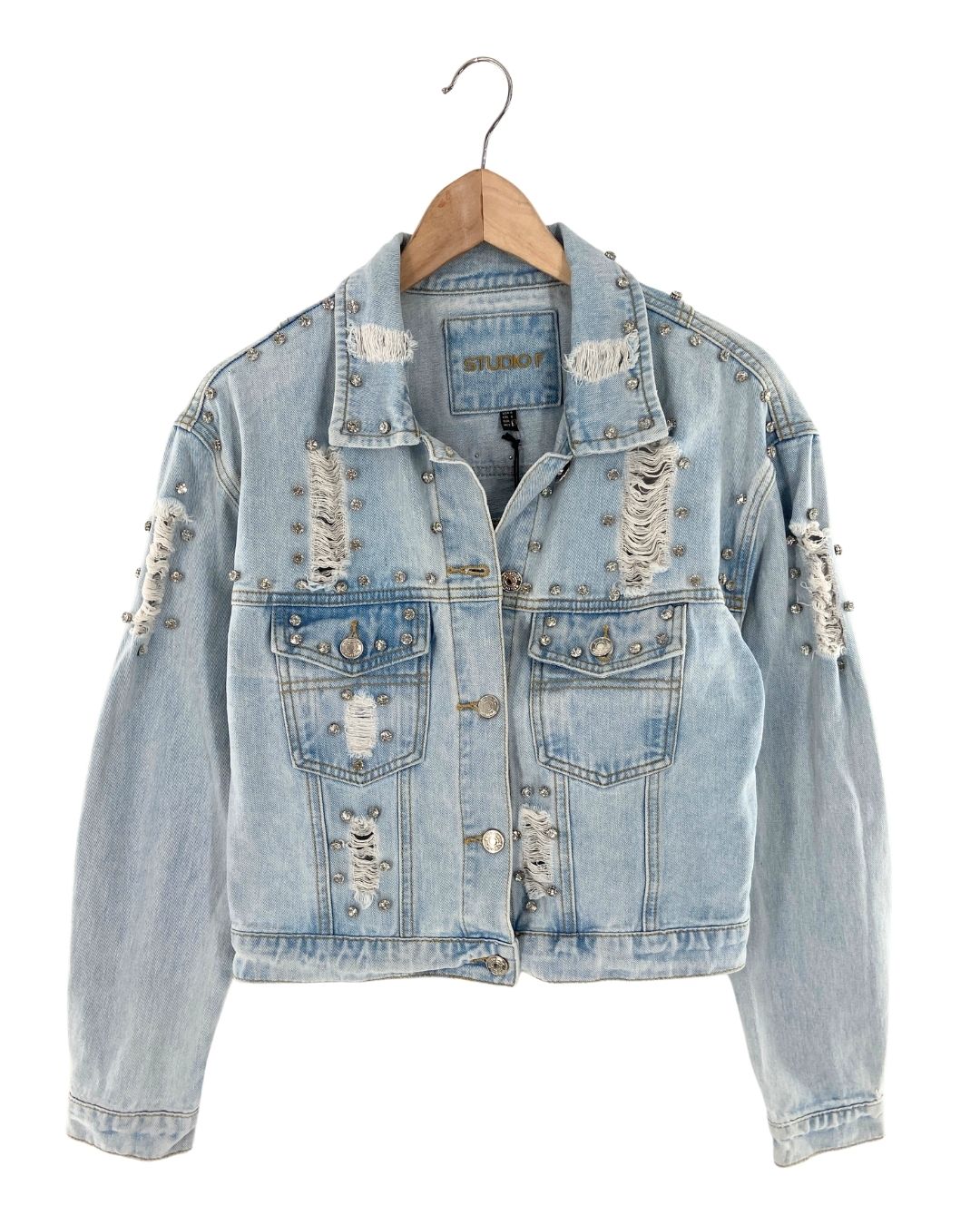 Chaqueta en denim destroyed
