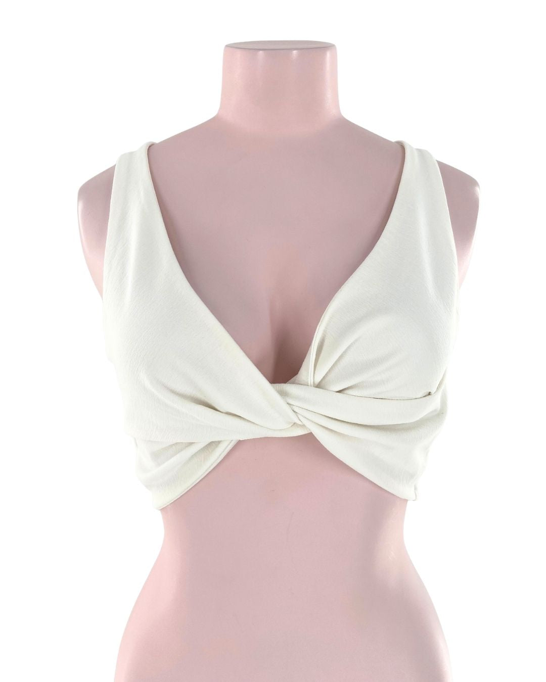 Blusa crop con textura anudada