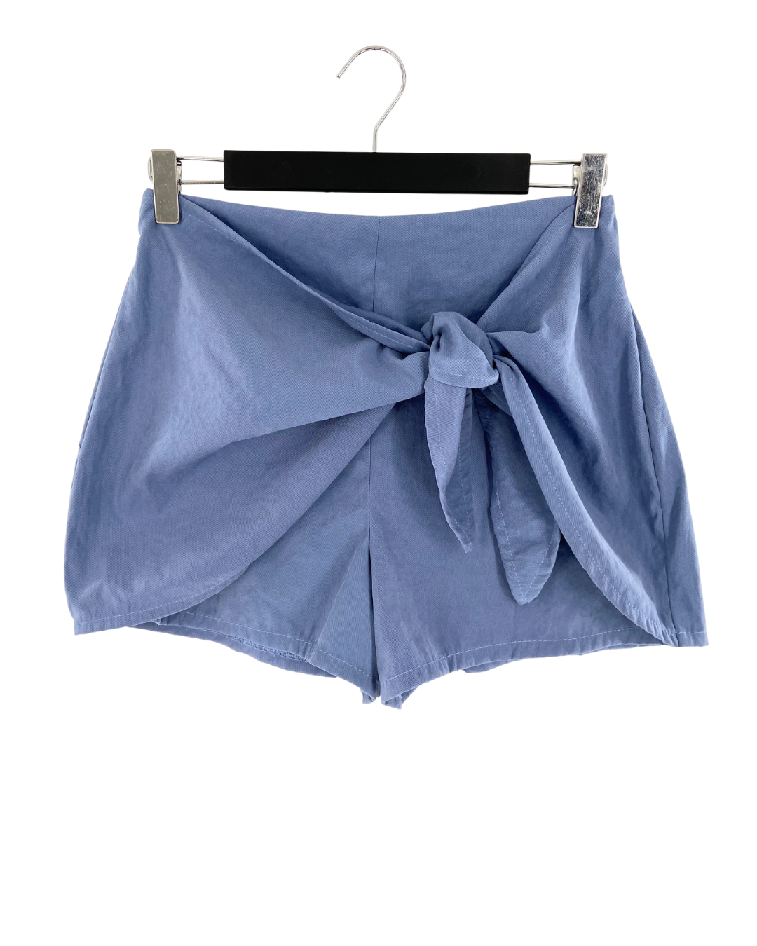 Short mini anudado