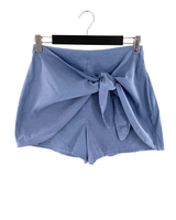 Short mini anudado