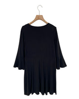Vestido midi mangas campana