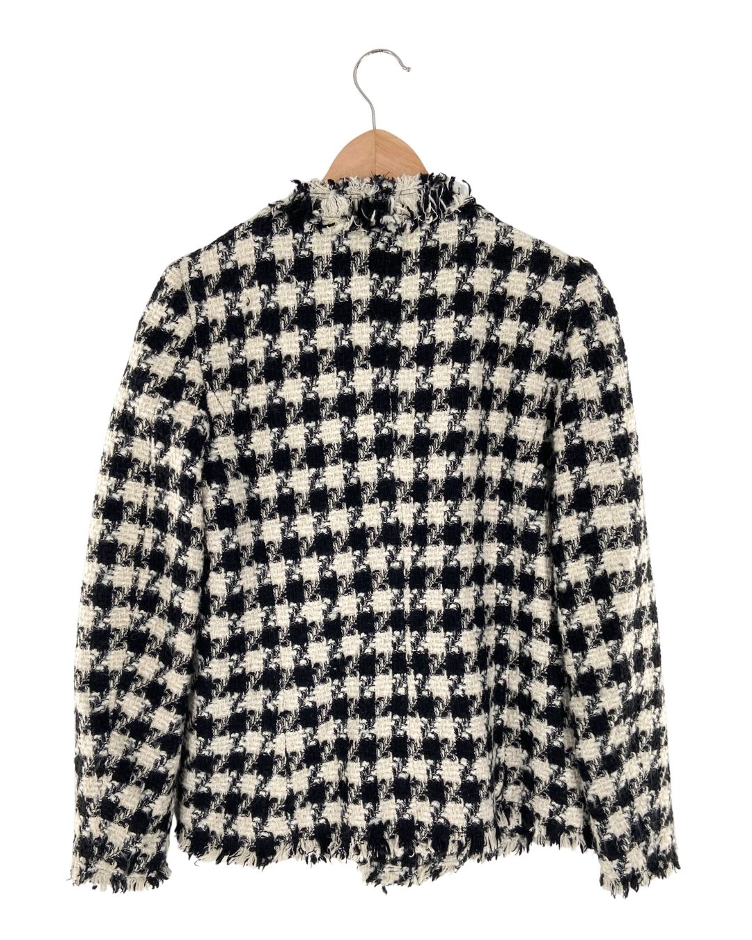 Chaqueta en tweed diseño