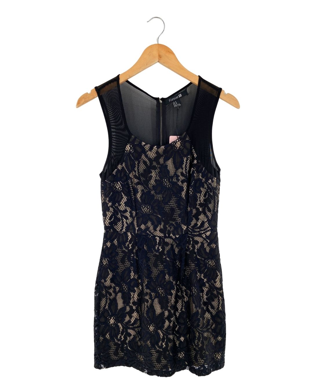 Vestido en mesh y blonda