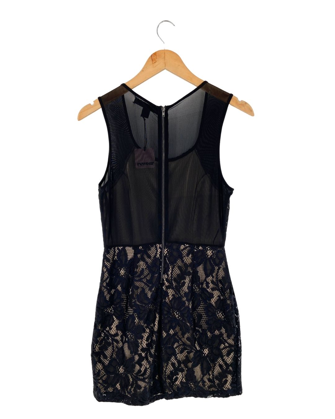 Vestido en mesh y blonda