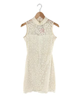 Vestido sleeveless en blonda