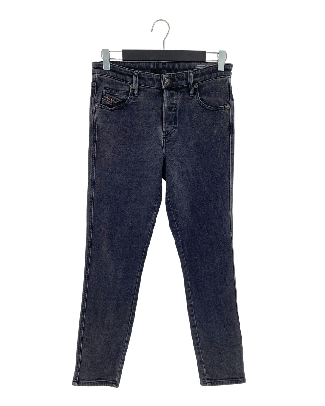 Skinny jeans stretch abotonado