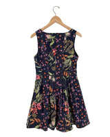 Vestido con prenses print