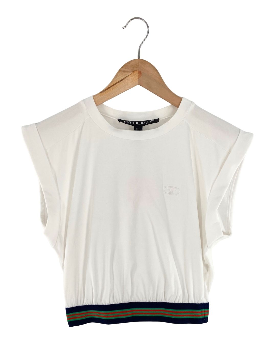Camiseta crop sleeveless