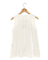Blusa sleeveless abotonada