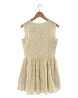 Vestido sleeveless bordado