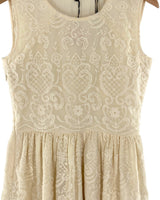Vestido sleeveless bordado