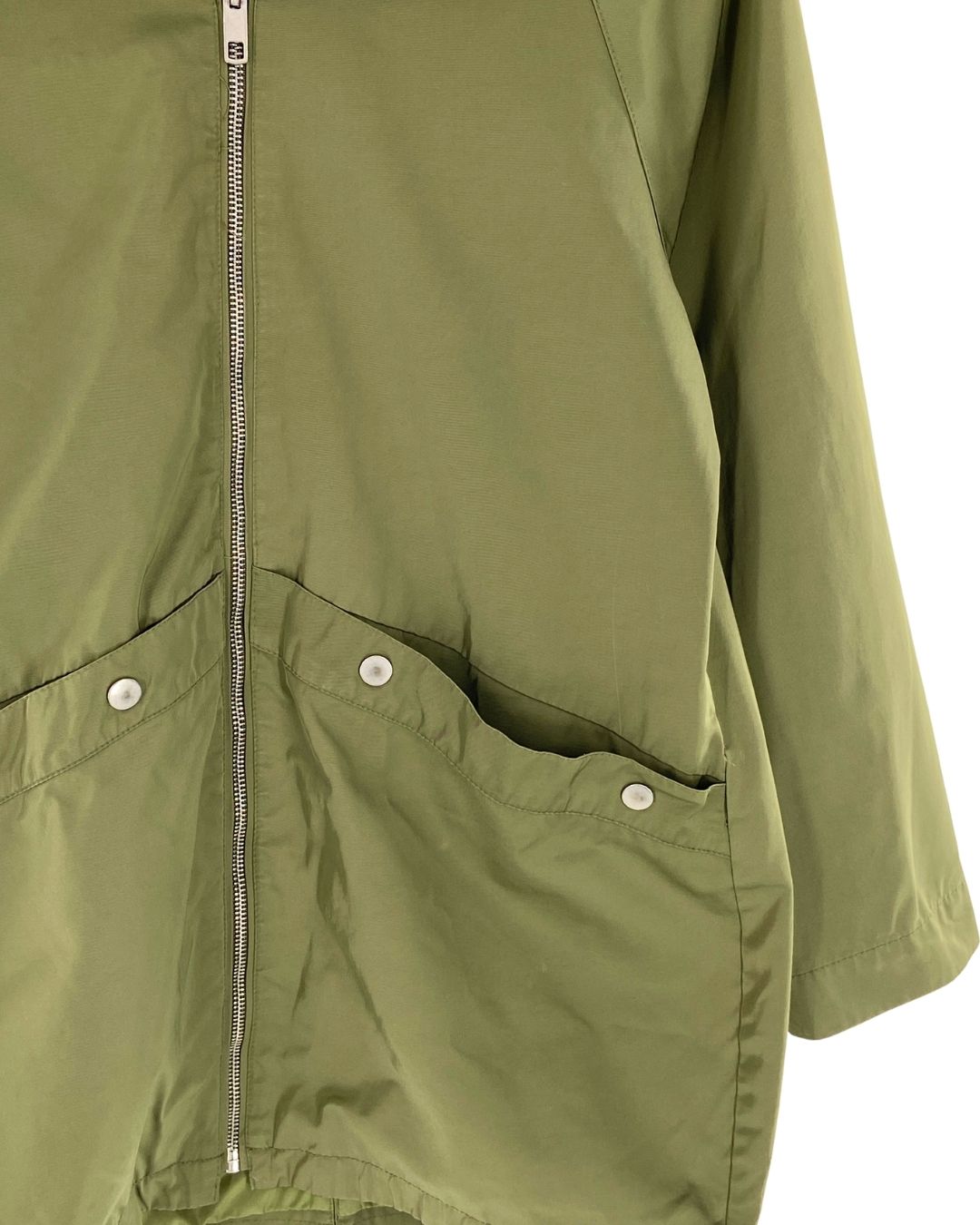 Chaqueta con capota