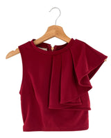 Blusa crop con vuelo en hombro