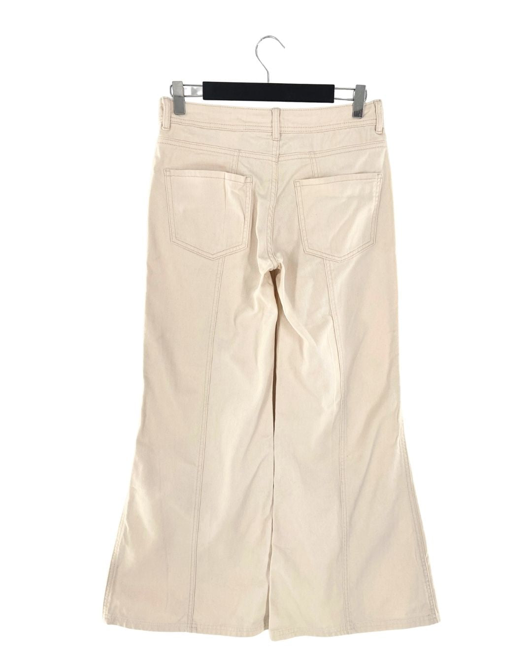 Jean rigido flare